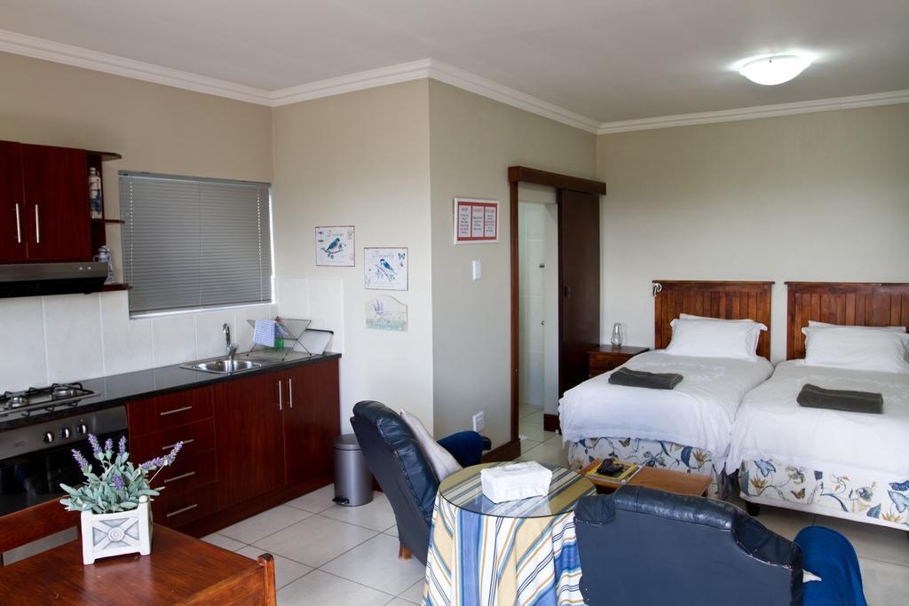 Mountain View Manor Hotel Grahamstown Habitación foto